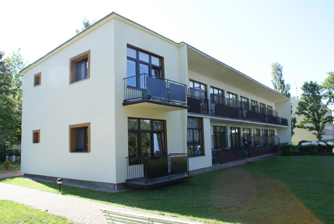 Domki I Pokoje - "Kameralny Przy Promenadzie" Ul Wczasowa 2 Hotel Charzykowy Exterior photo